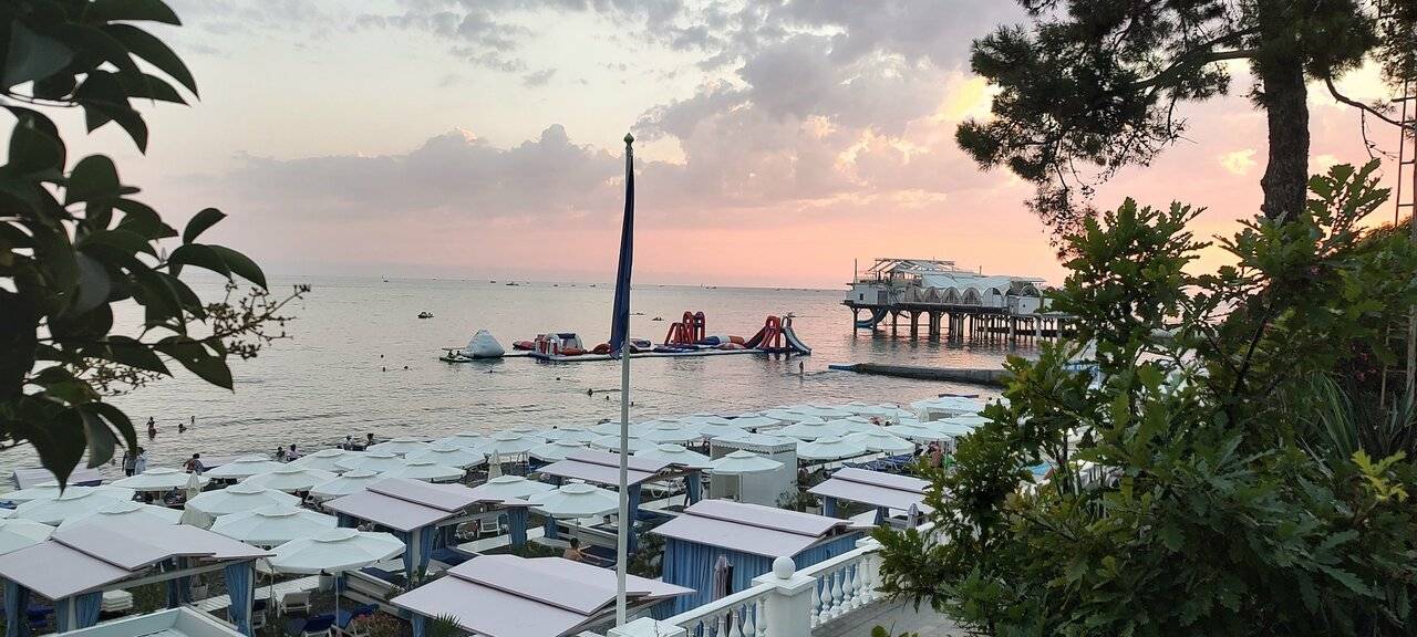 Фото Апартаментов Golden Holiday Сочи 39